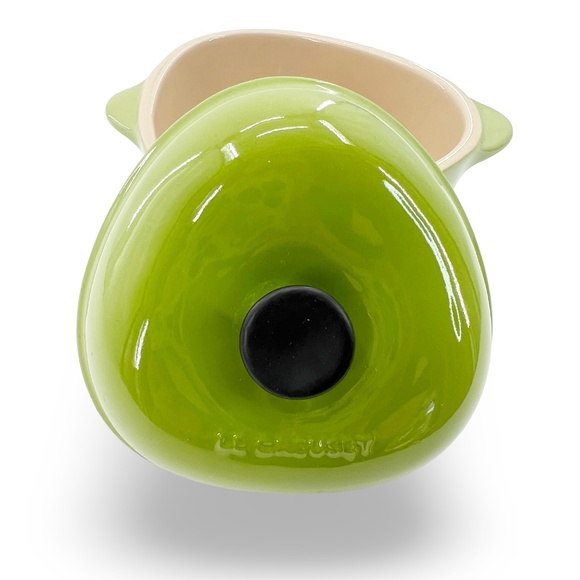 Le Creuset Green Apple Petite Mini Casserole Cocotte - Picture 2 of 7